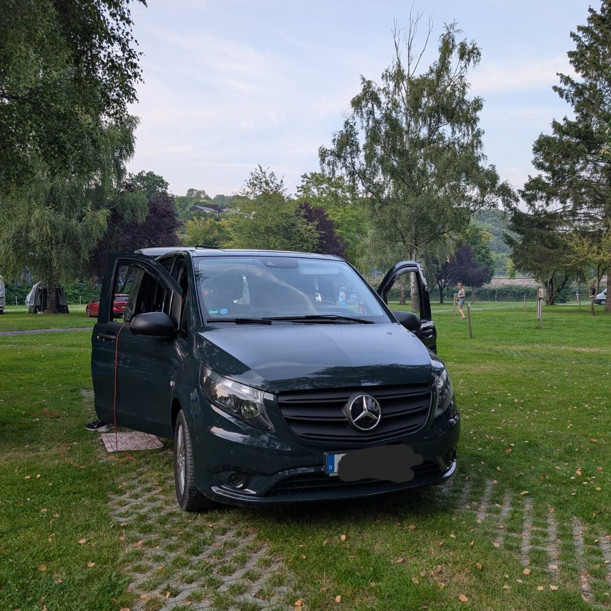 Ardennen Parks Complain au Pont — Cámping in Comblain-au-Pont