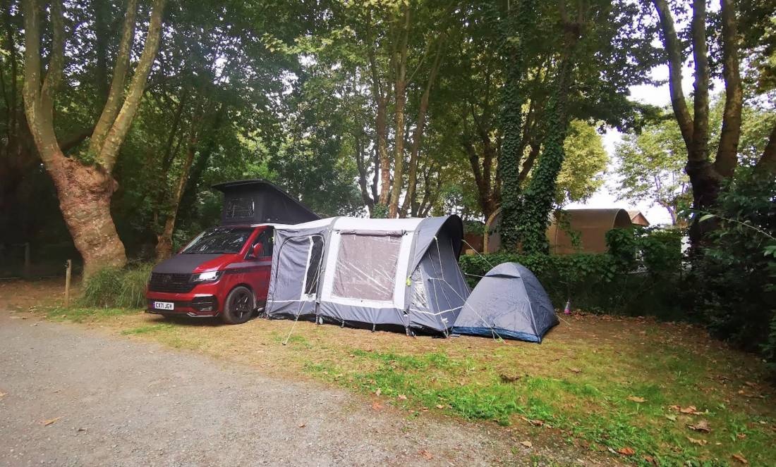Camping Couleurs d'Aunis (ex. La Taillée) *** — Cámping in Aigrefeuille-d'Aunis