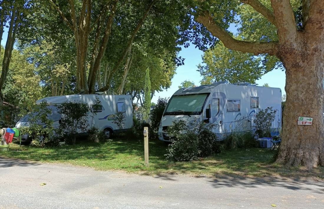 Camping Couleurs d'Aunis (ex. La Taillée) *** — Camping in Aigrefeuille-d'Aunis