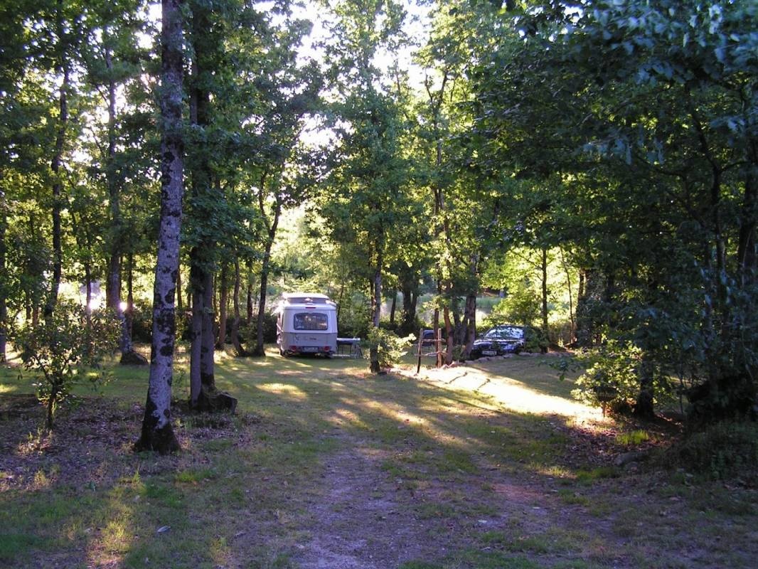 Camping Le Relais de Garennes — Campingplads in Montbert