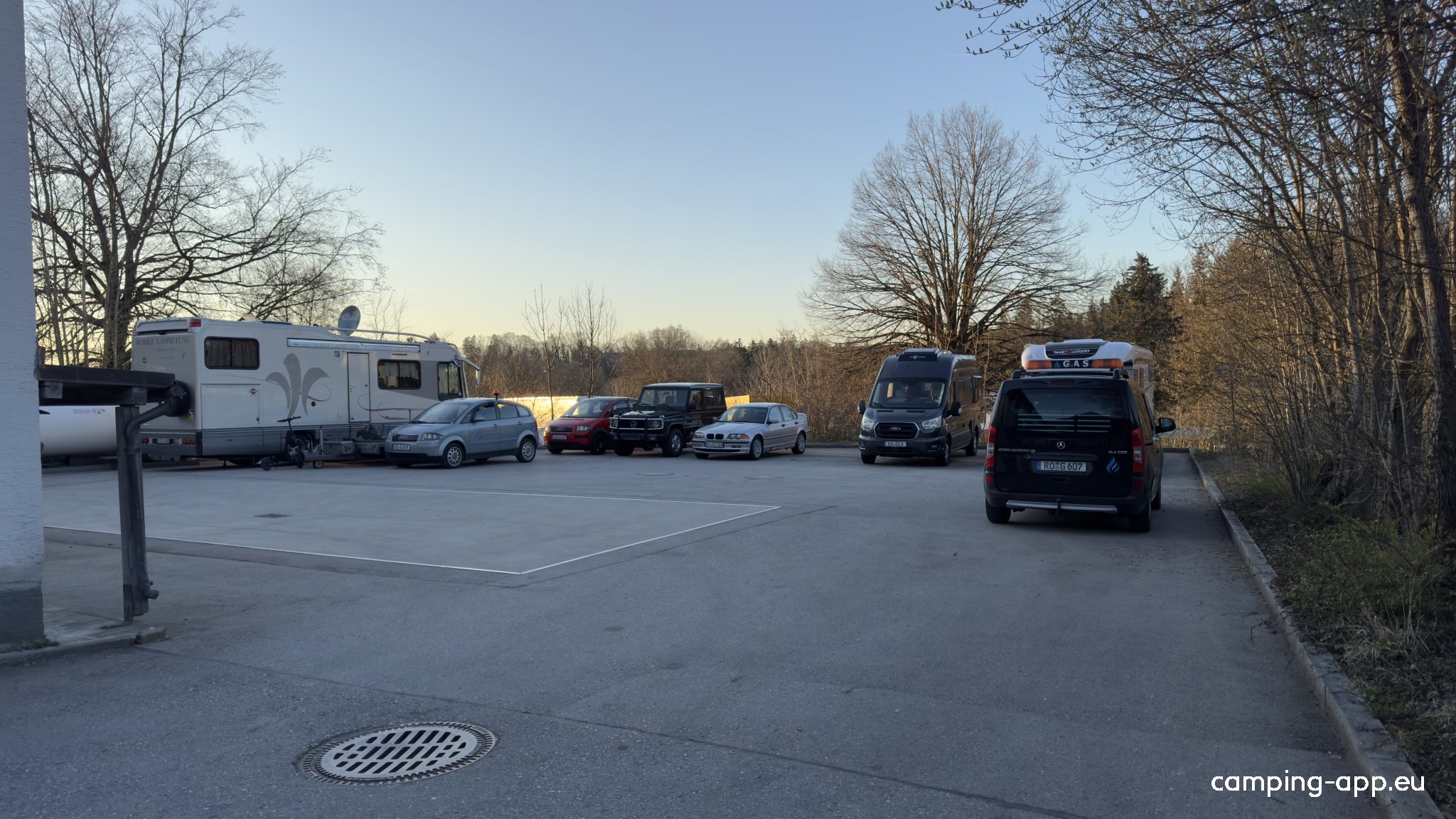 Gasprüfung Firma AutoMar — Sítio para autocaravanas in Rohrdorf