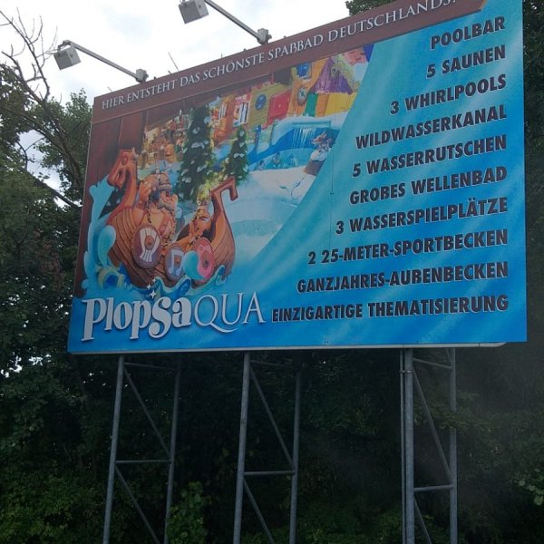 Übernachtungsparkplatz am Badepark Haßloch — Zdjęcie 2