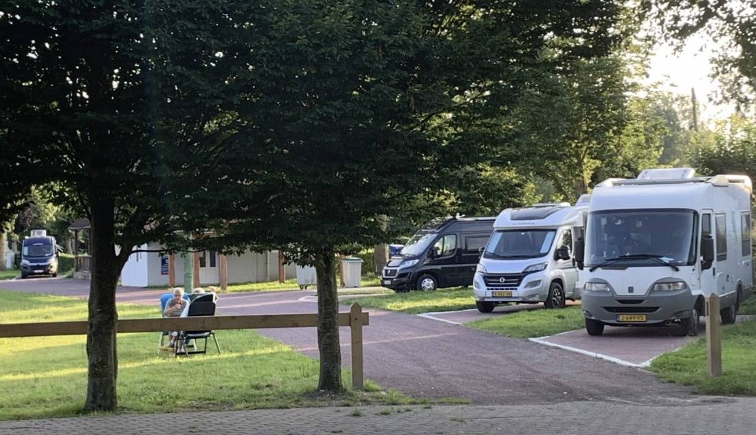 Stellplatz Eaucourt-sur-Somme — Karavan Sitesi in Eaucourt-sur-Somme