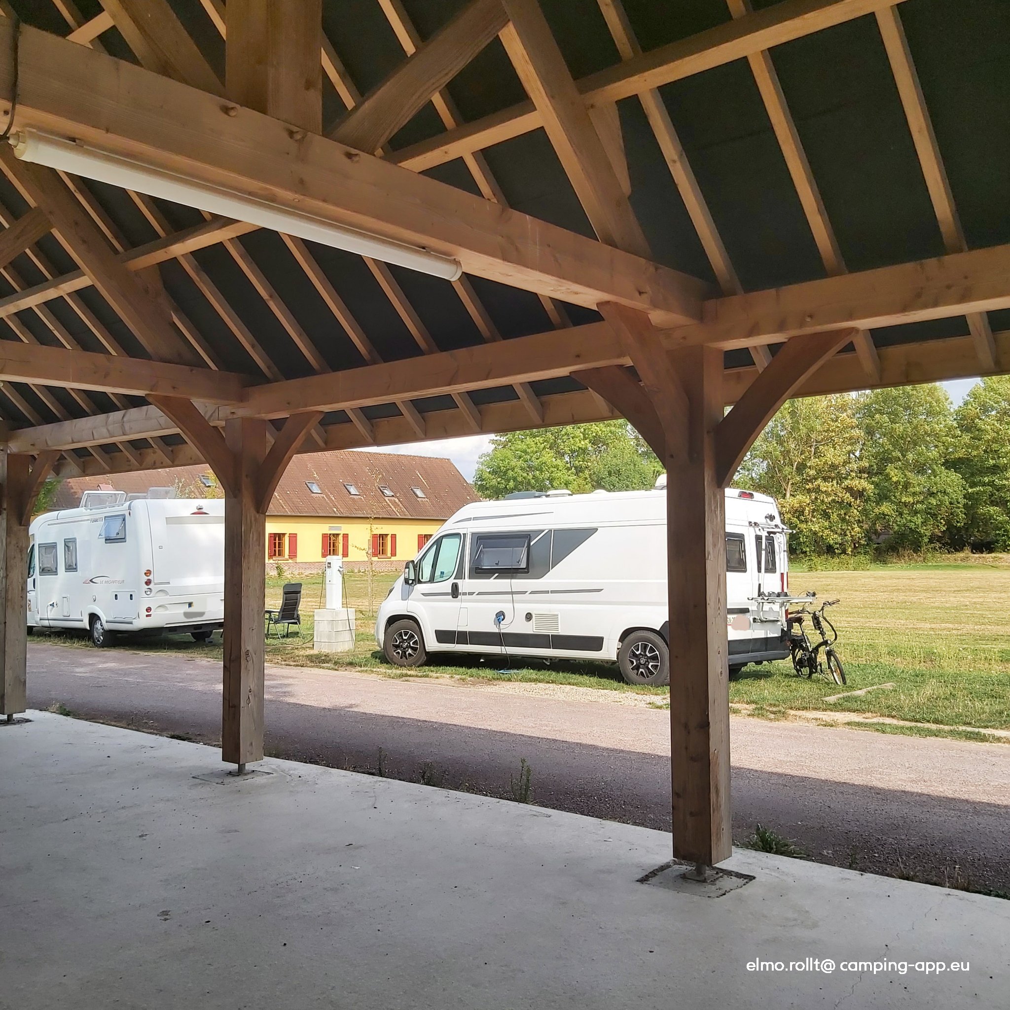 Stellplatz Eaucourt-sur-Somme — Fotografie 2