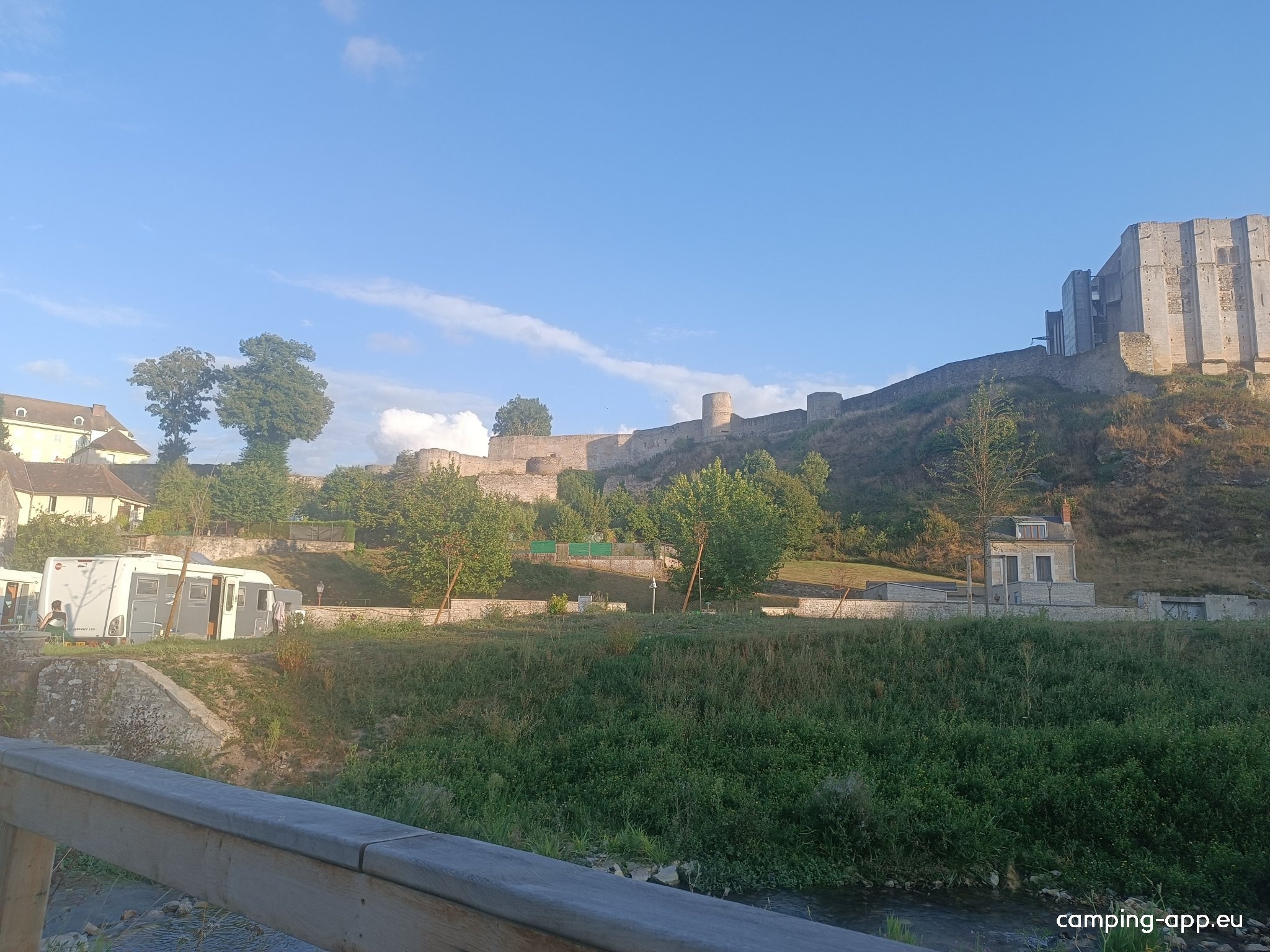 Stellplatz Falaise — Bobilplass in Falaise