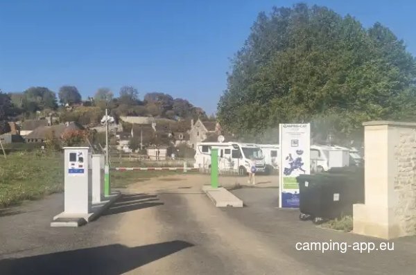 Stellplatz Falaise — Photo 3