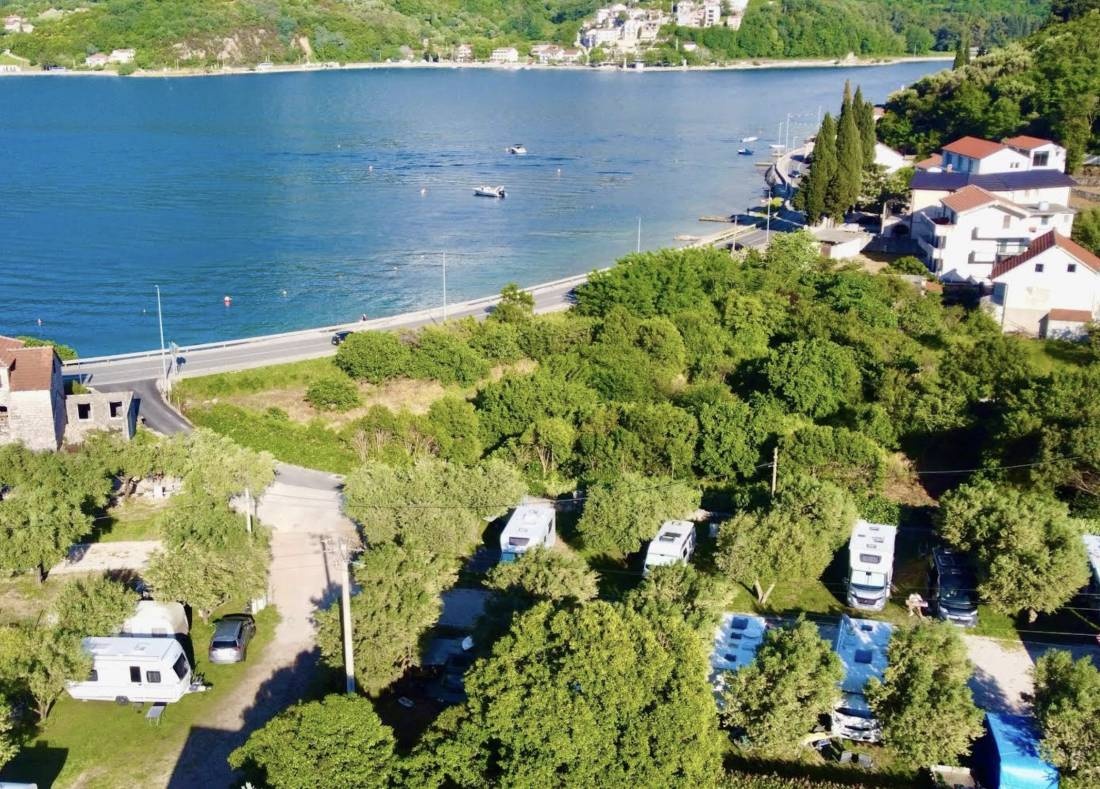 Autocamp under the olivetree — Camping Site in Jošice