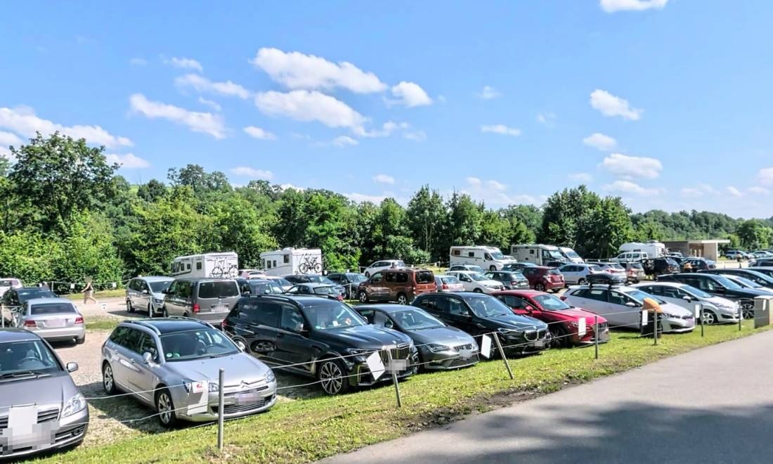 Stellpatz Rheinfall Neuhausen — Sítio para autocaravanas in  Neuhausen am Rheinfall