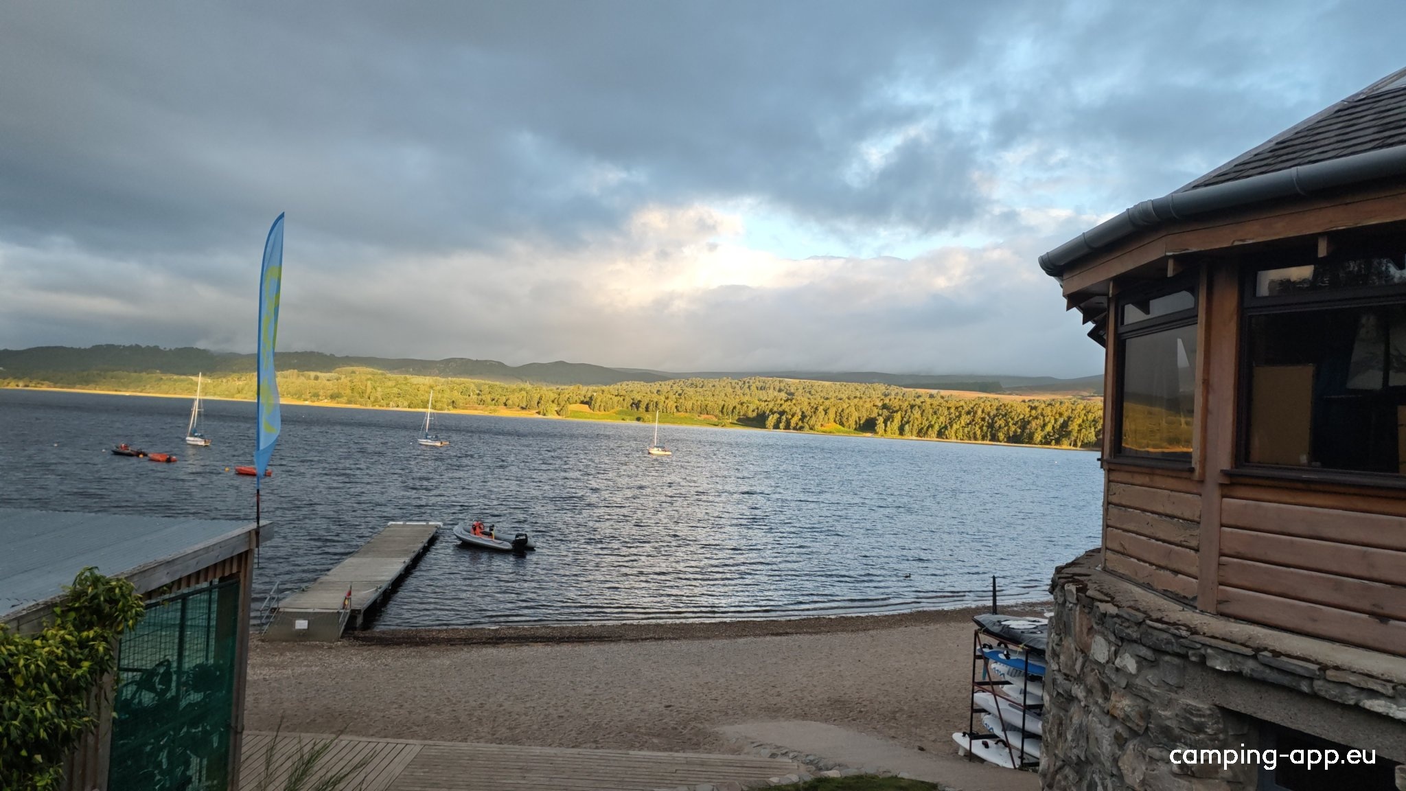 Loch Insh Outdoor Centre — Aire camping car in Kincraig Inverness
