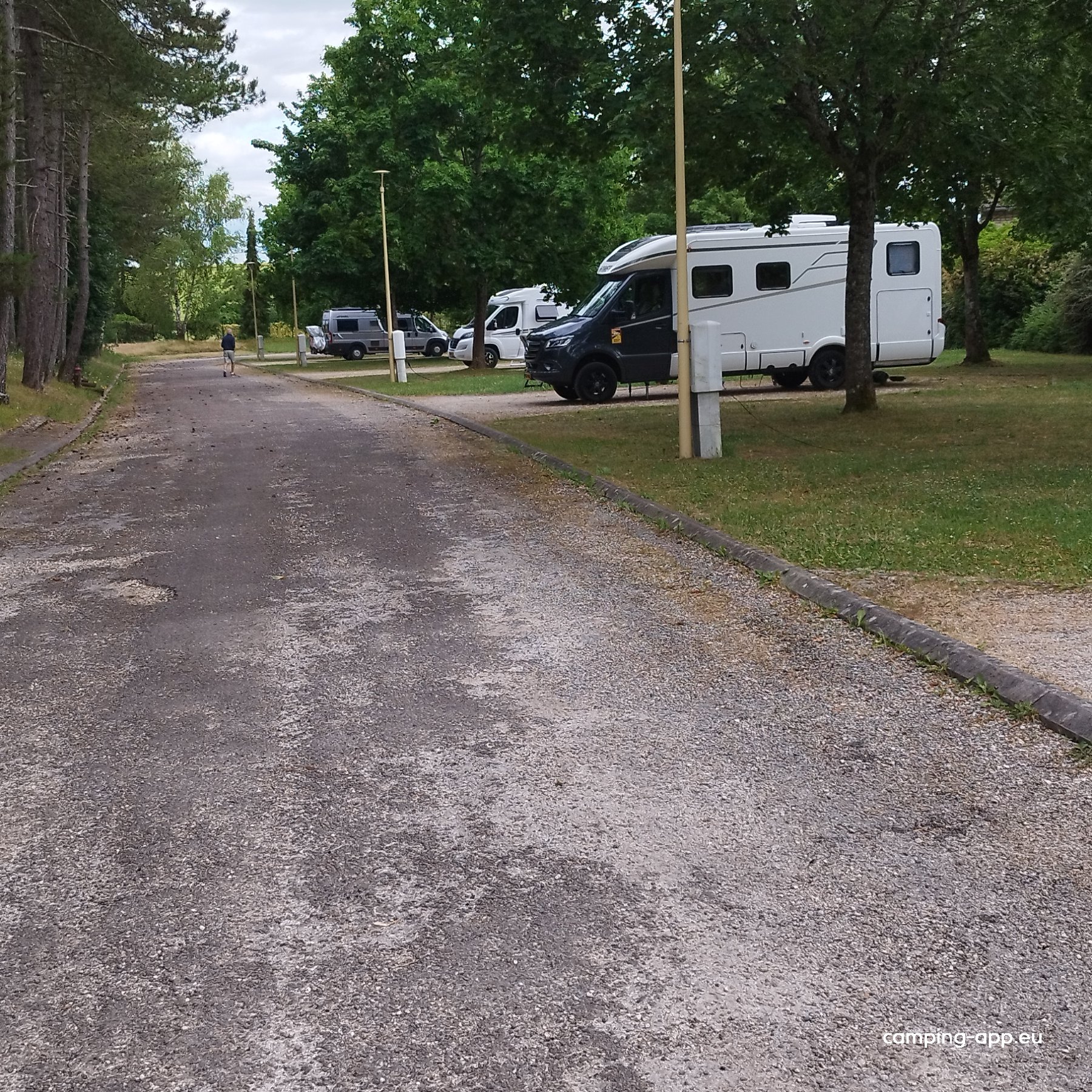 Les Courvelles — Campervan Site in Selongey