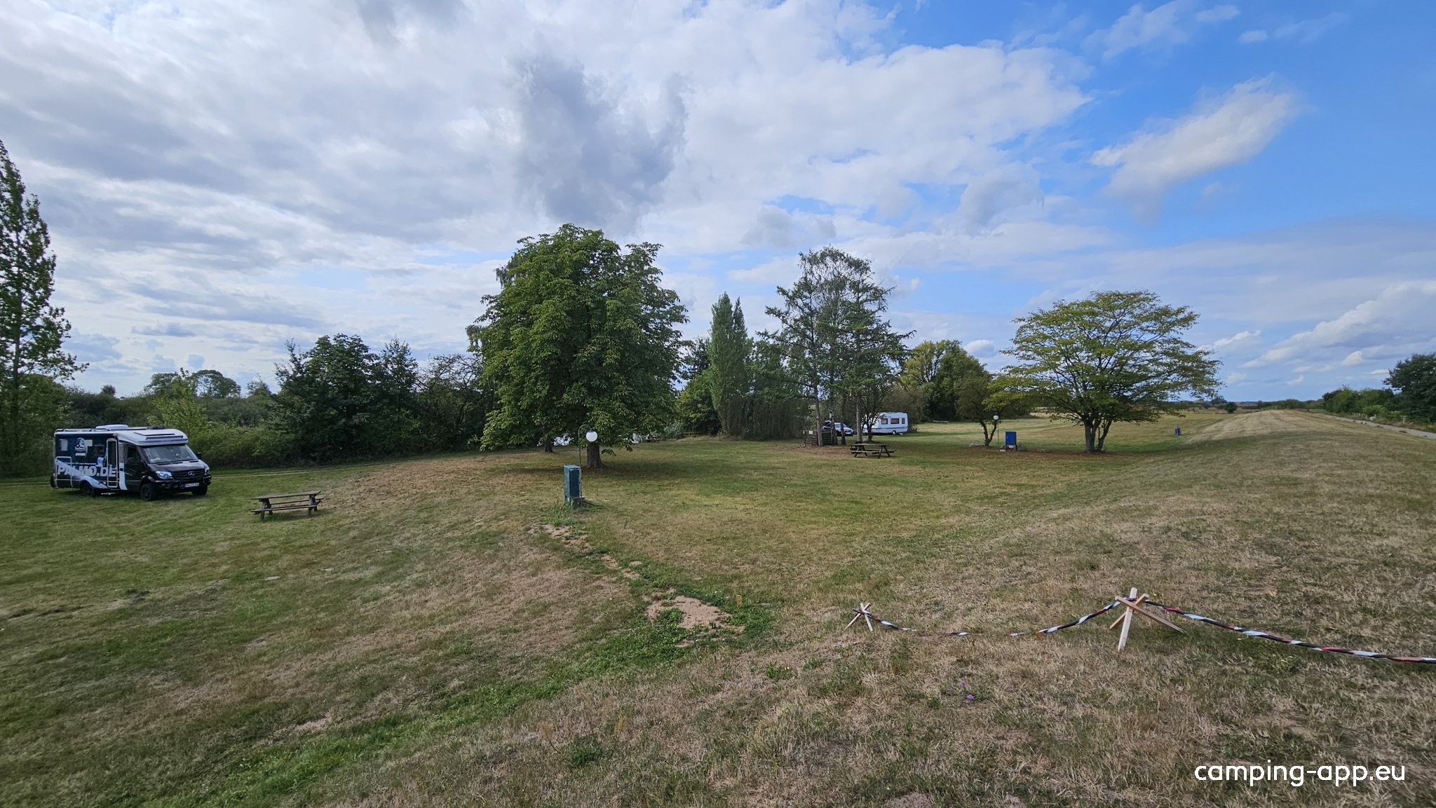 Freizeitoark Rethemer Fähre — Camping in Böhme