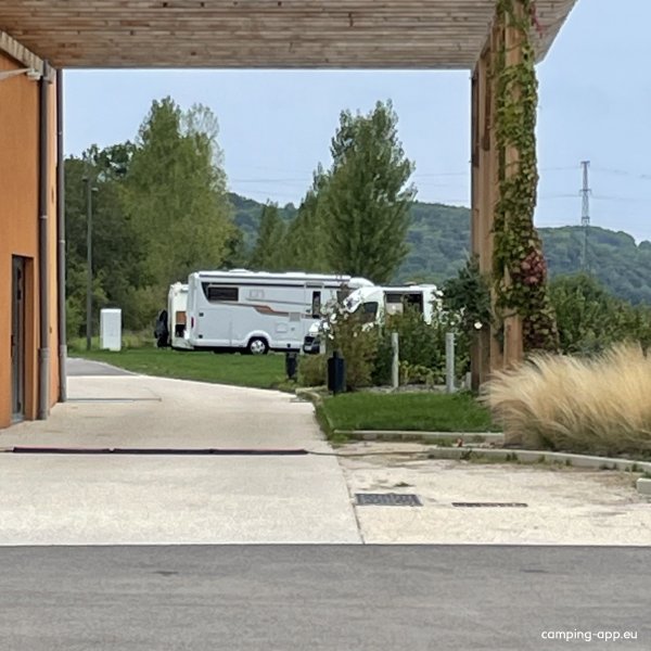 Stellplatz Venarey-les-Laumes   — Photo 2