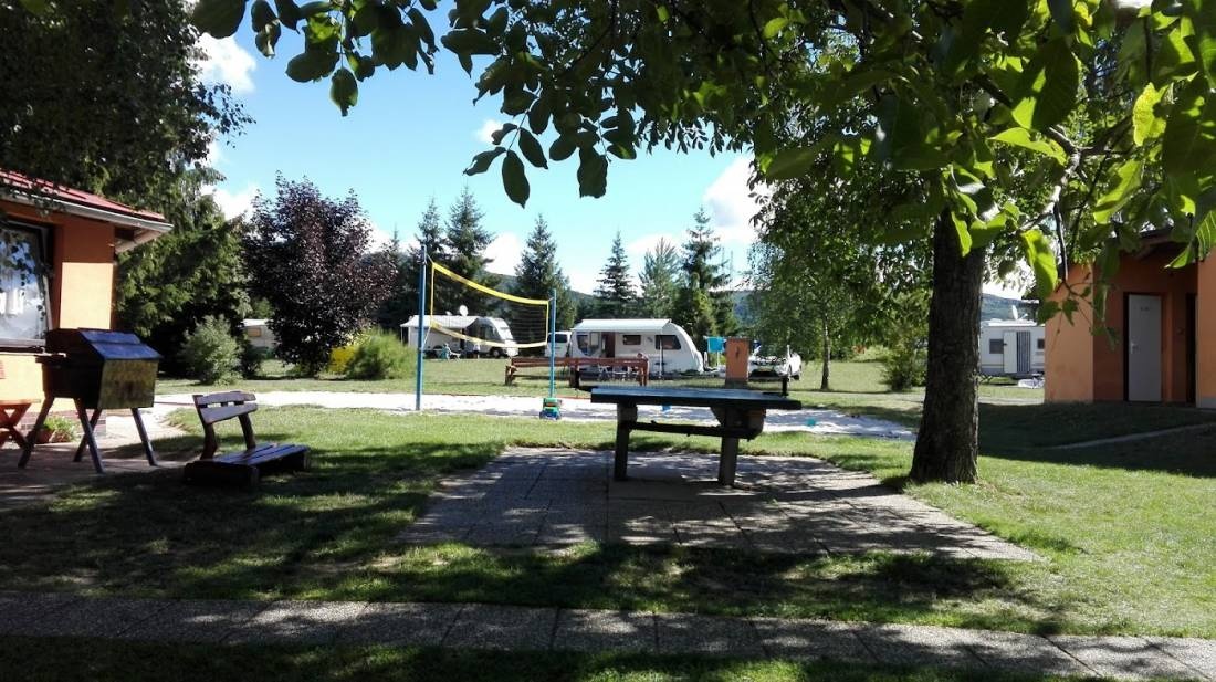Camping Cesky Raj — Campingplatz in Kněžnice