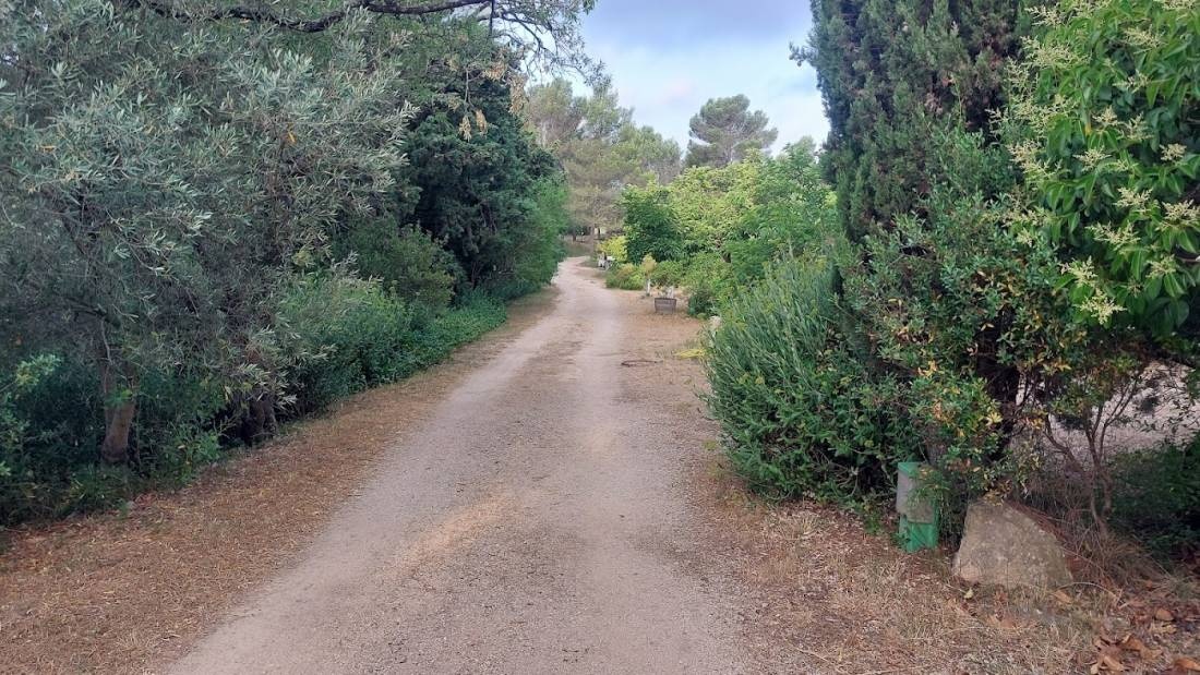 Le Mas de Lignieres (naturist, FKK) — Sítio de acampamento in Cesseras