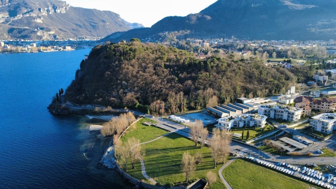 Valmadrera/ Lecco — Bobilplass in Valmadrera