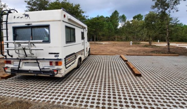 Camping-Car Park Morcenx-la-Nouvelle — Photo 4