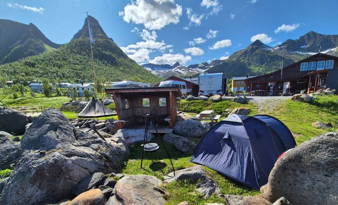 Camp Mefjord 2 — Camping Site in Senjahopen