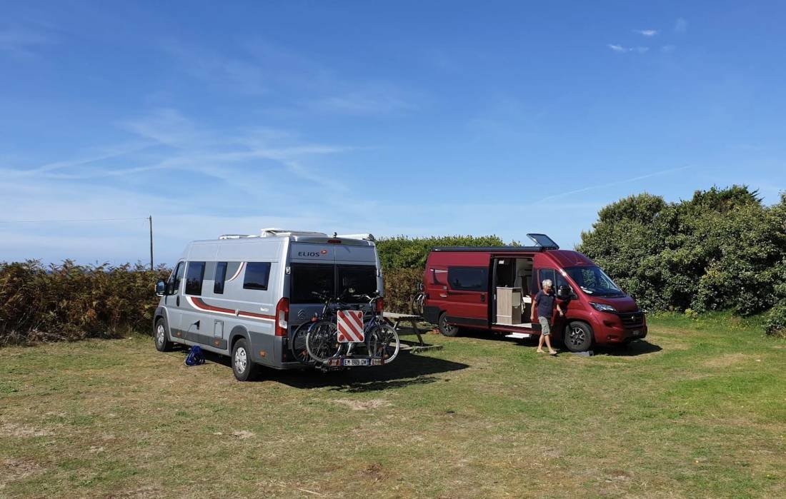 Camping du Phare de I'lle Vierge *** — Kemp in Plouguerneau