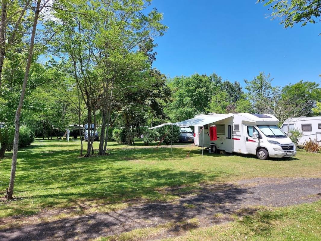 Au jardin près de l’océan — Kemping in Les Mathes