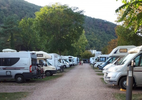 Stellplatz im Salinental Bad Kreuznach — Sp. parking dla kamperów in Bad Kreuznach