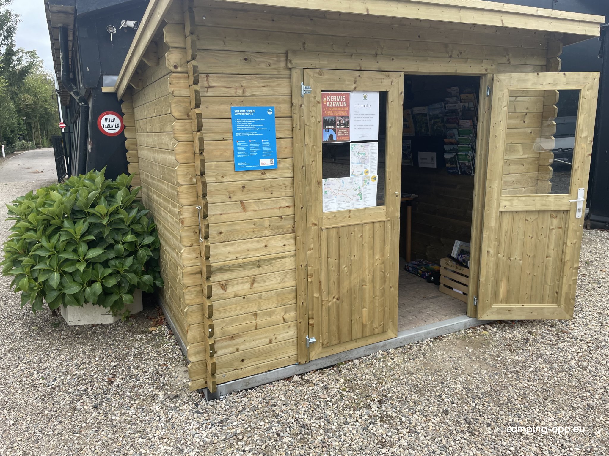 Camperplaats Ompert in Azewijn — Foto 5