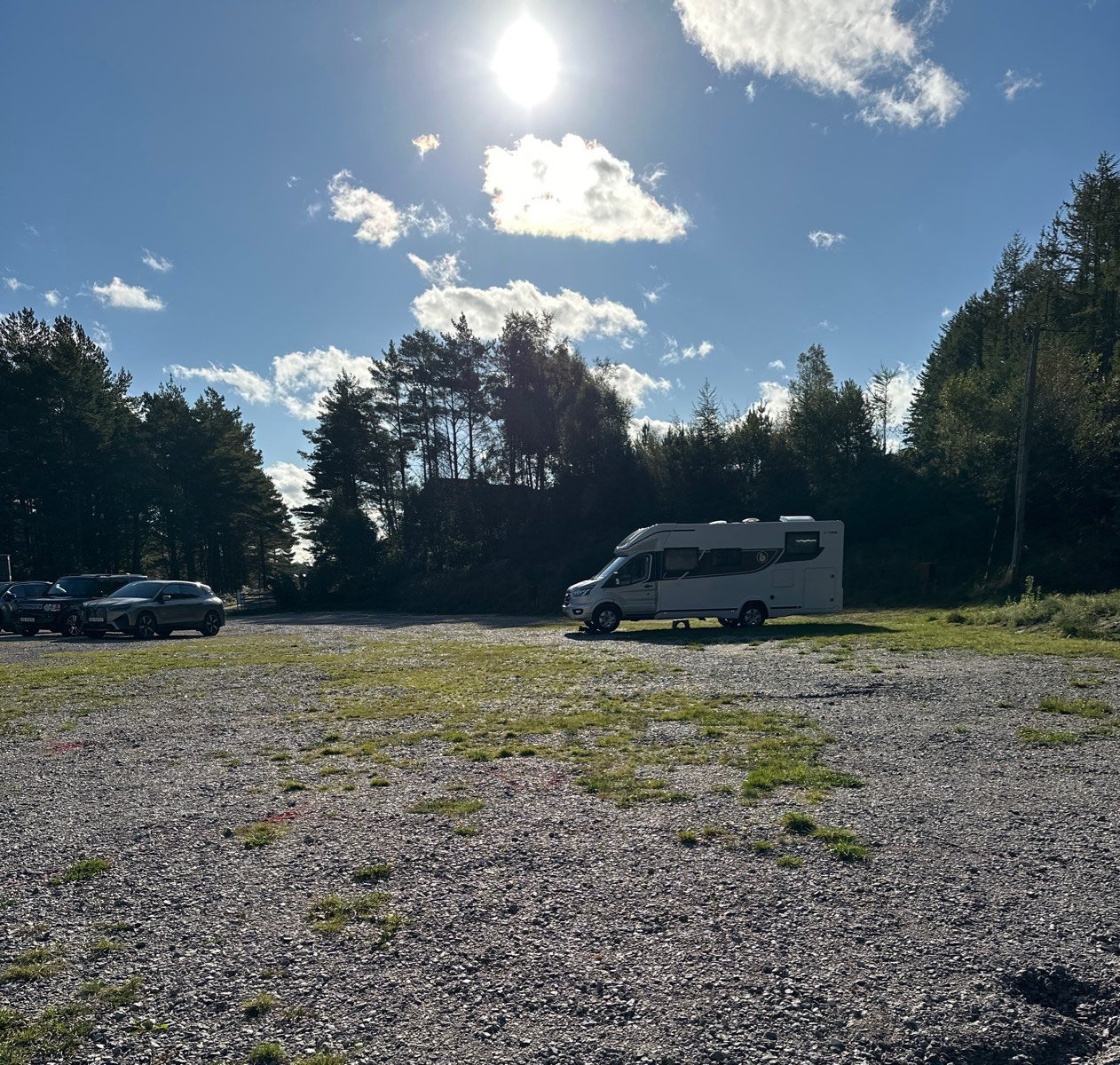 Hellvik bobil plass — Area Autocaravanas in Hellvik