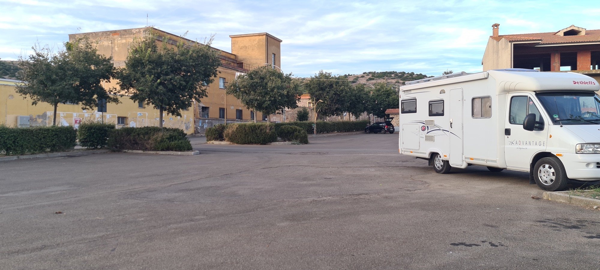 Area sosta comunale Camper — Campervan Site in Sardara