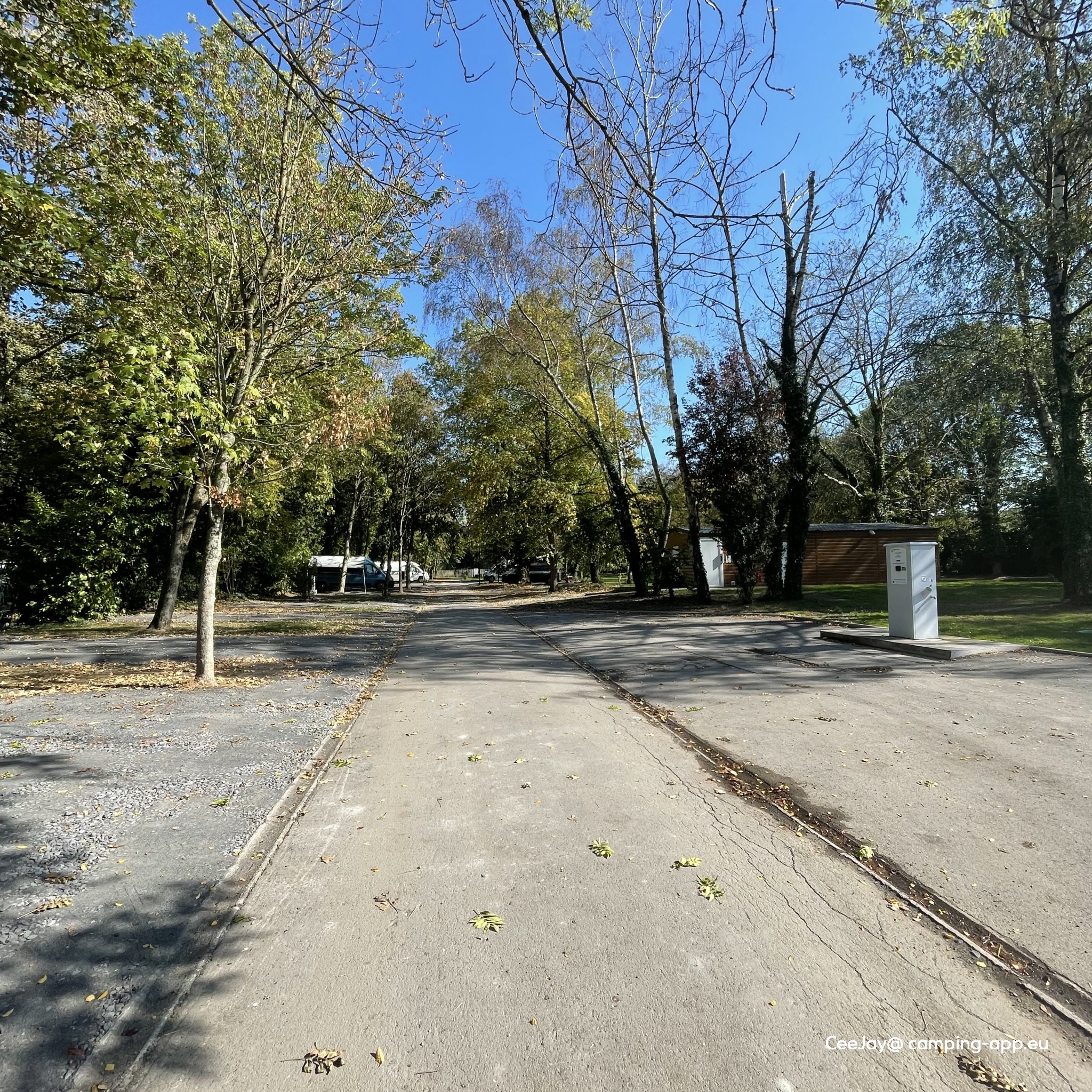 Stellplatz Mons — Zdjęcie 3