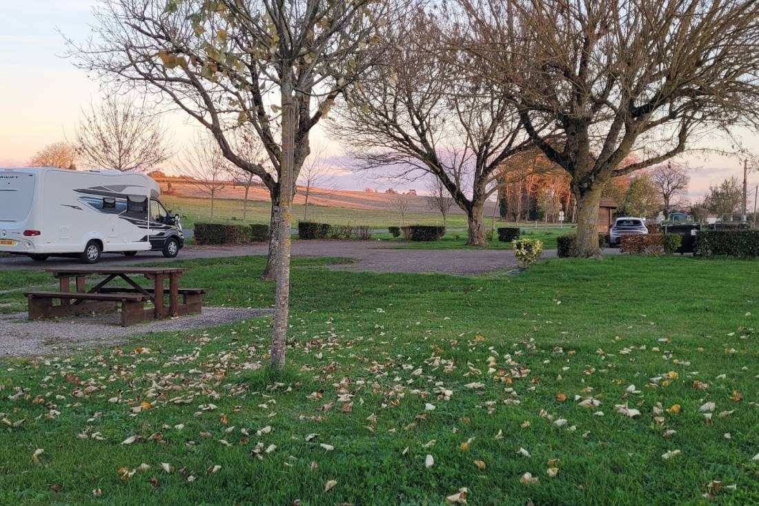 Camping La Riviere Doree *** — Camping in Bagneaux-sur-Loing