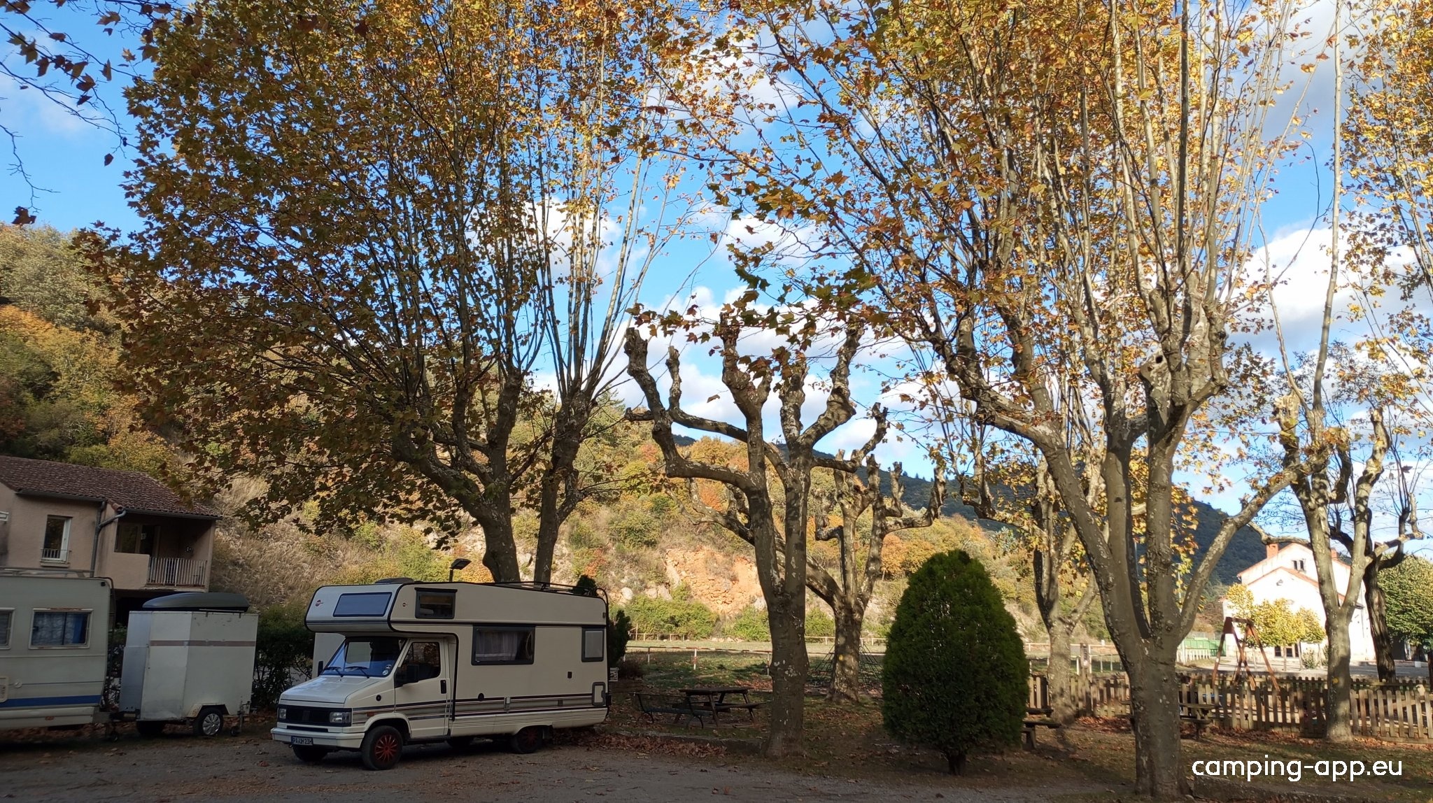 Stellplatz Arre — Campervan Site in Arre