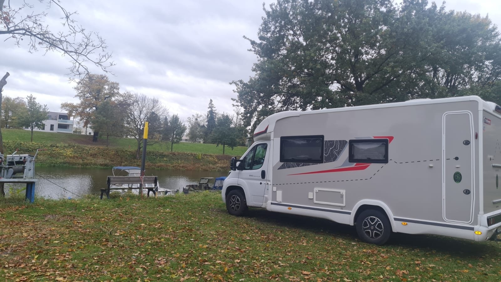 Yachtclub Dessau — Camperplads in Dessau-Roßlau