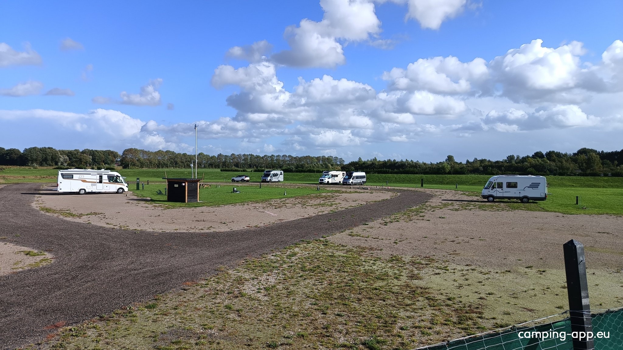 Camperplaats Uden Maashorst — Stellplatz in Uden