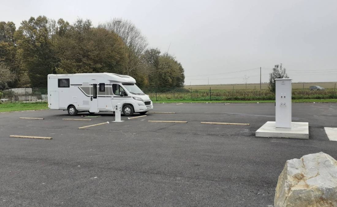 Stellplatz Luneray — Aire camping car in Luneray