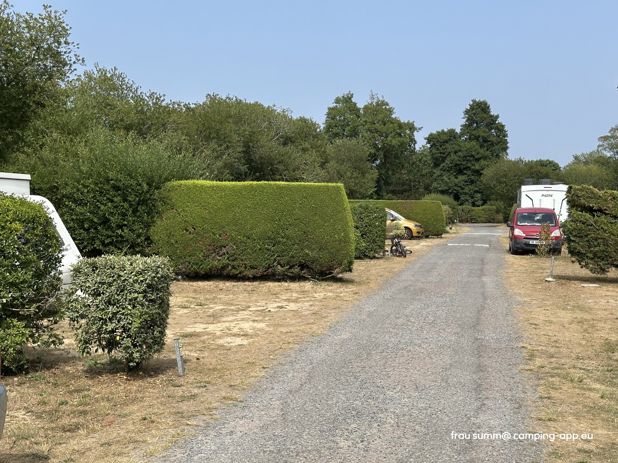 Camping Aux Grands Espaces **** — Sítio de acampamento in Saint-Germain-sur-Ay