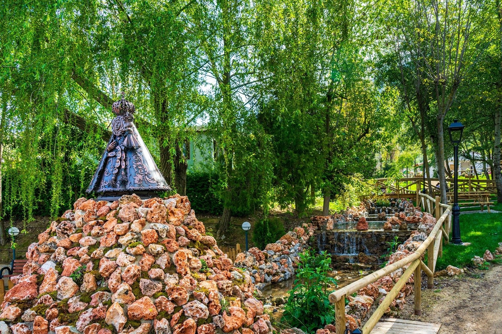 Camping Valdeluna — Kamp yeri in Valdepeñas de Jaén