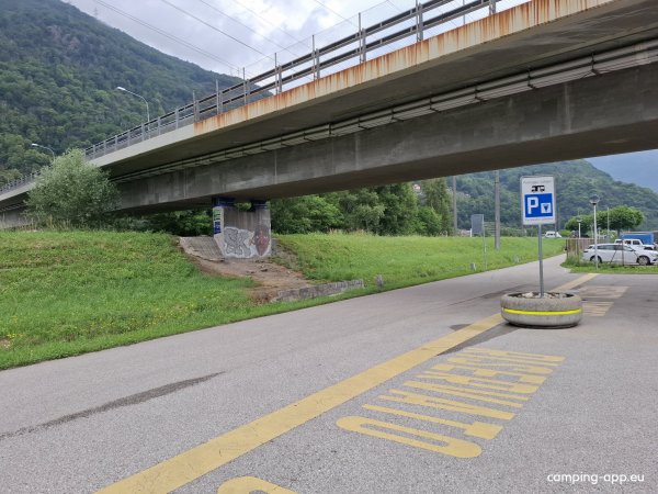 Stellplatz Bellinzona — Photo 4