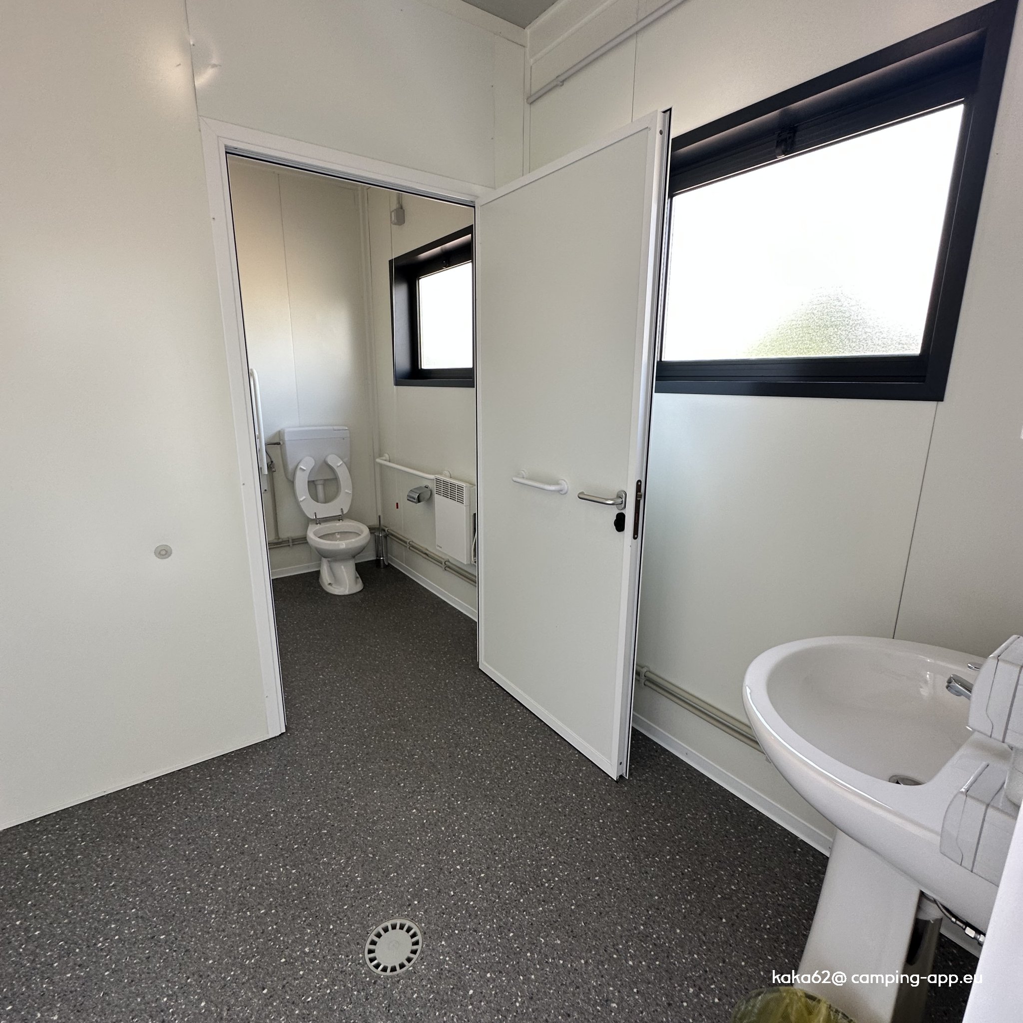 Cittadella Camper Parking Area — Photo 4