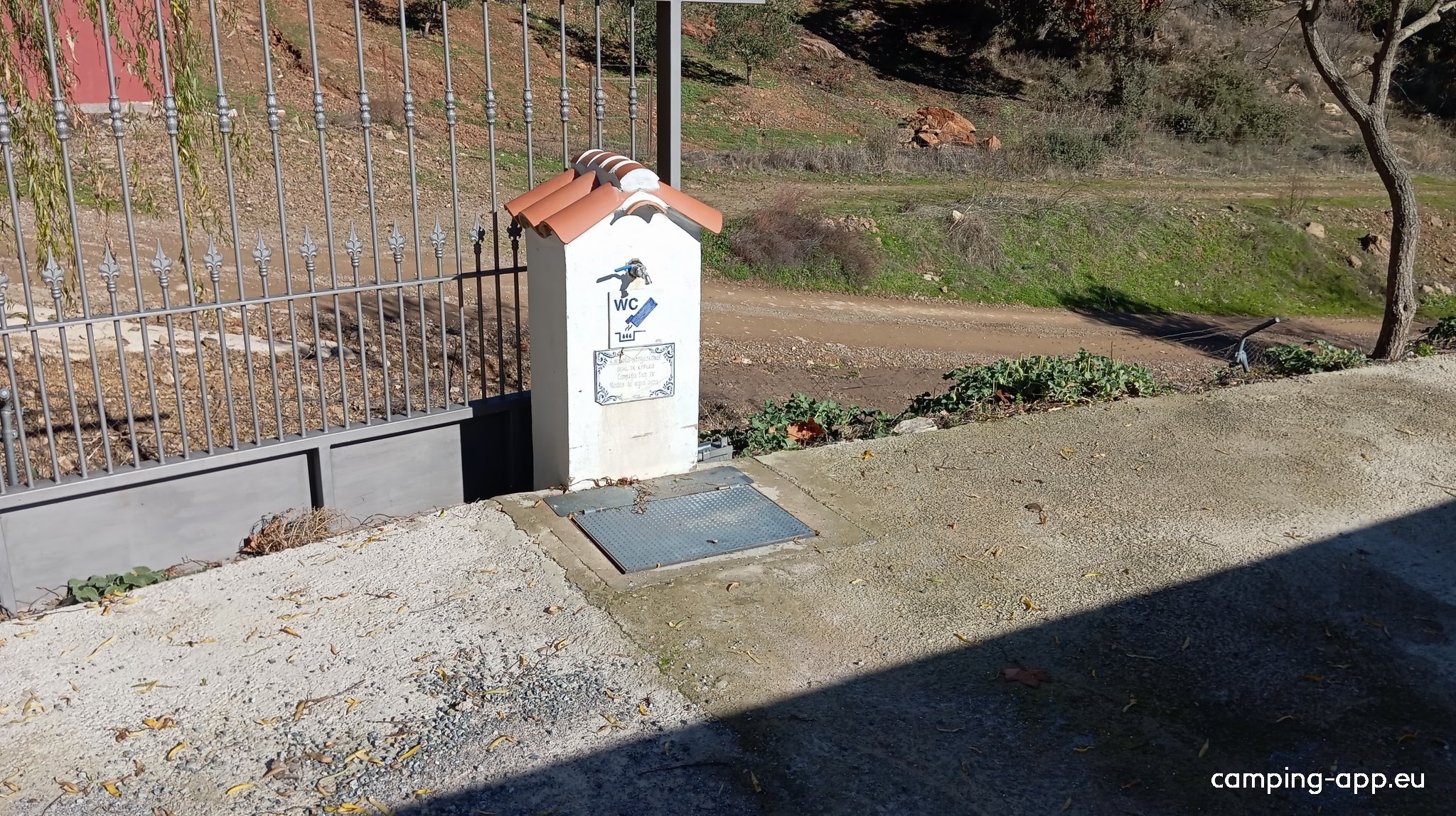 AJAbXEE5n5 — Stellplatz in Fuente del Arco