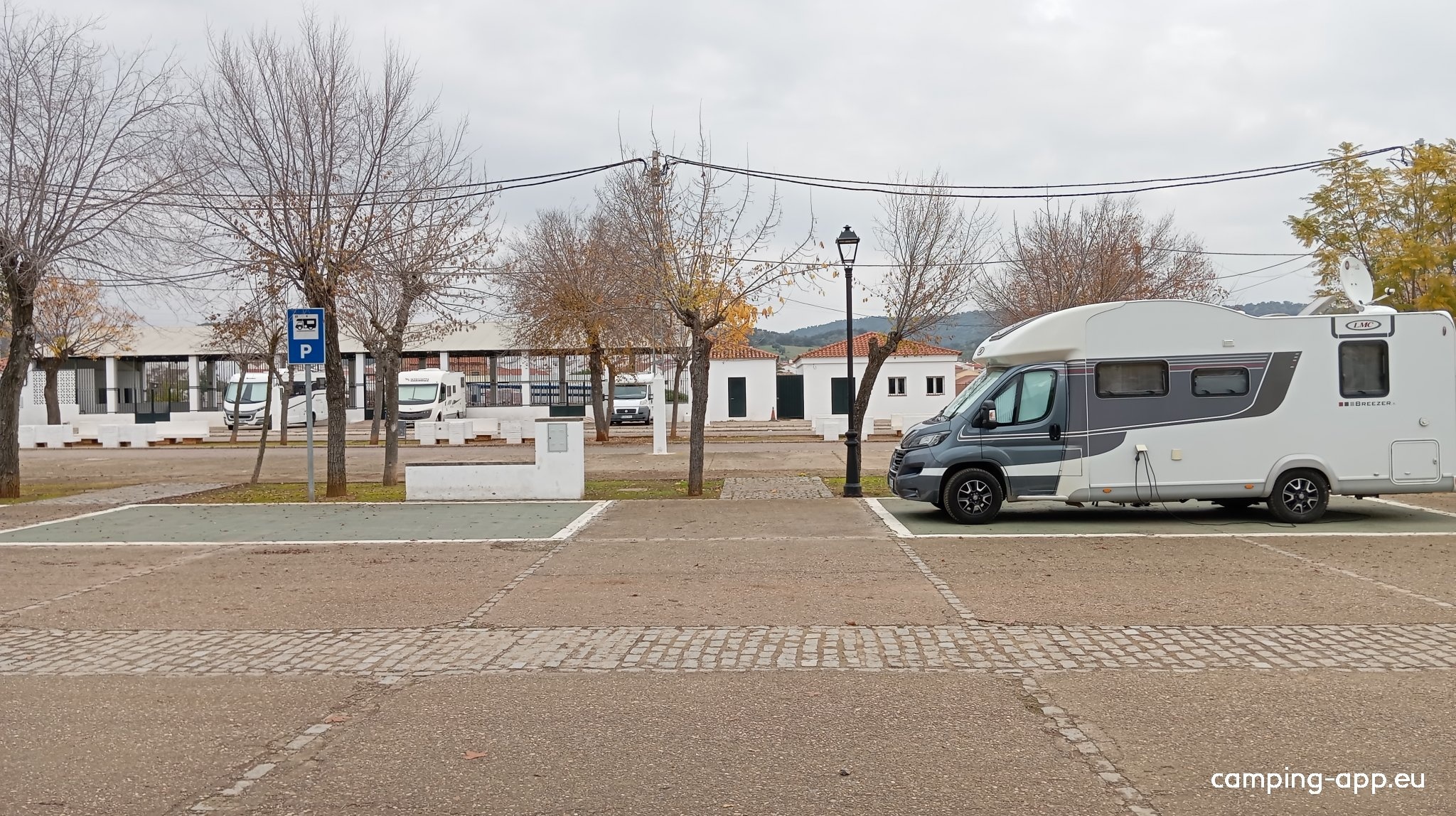 Área de autocaravanas — Karavan Sitesi in Las Navas de la Concepción