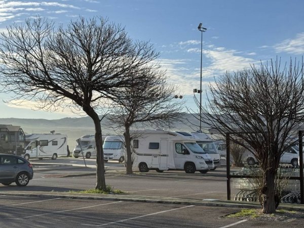 Stellplatz Osuna — Fotoğraf 6