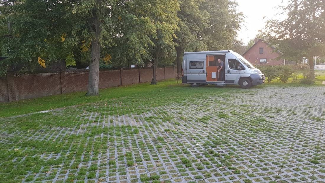 Camperplaats Hamont — Stellplatz in Hamont-Achel