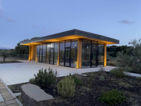 Riva Coghinas — Photo 4