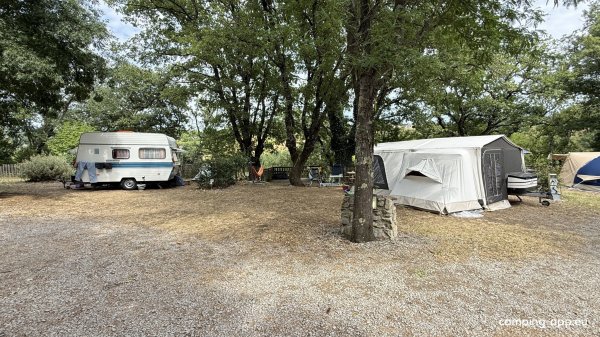 Camping Les Arches **** — Foto 3