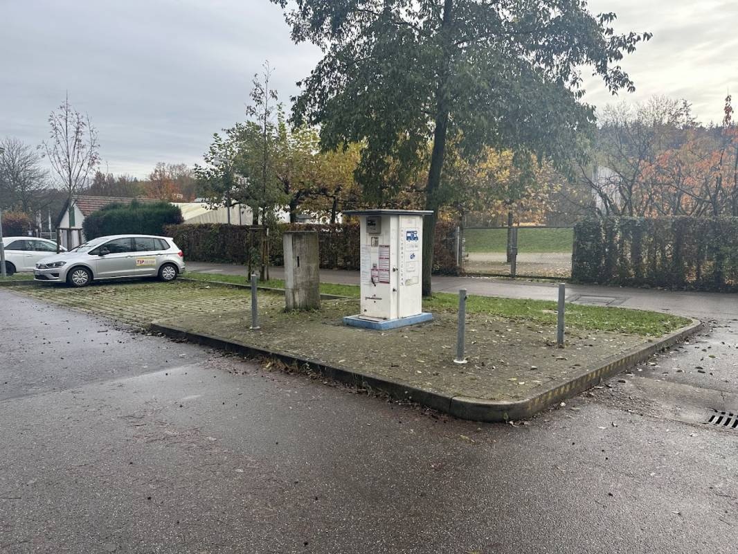 Parkplatz am Gasometer — Campervan Site in Pforzheim