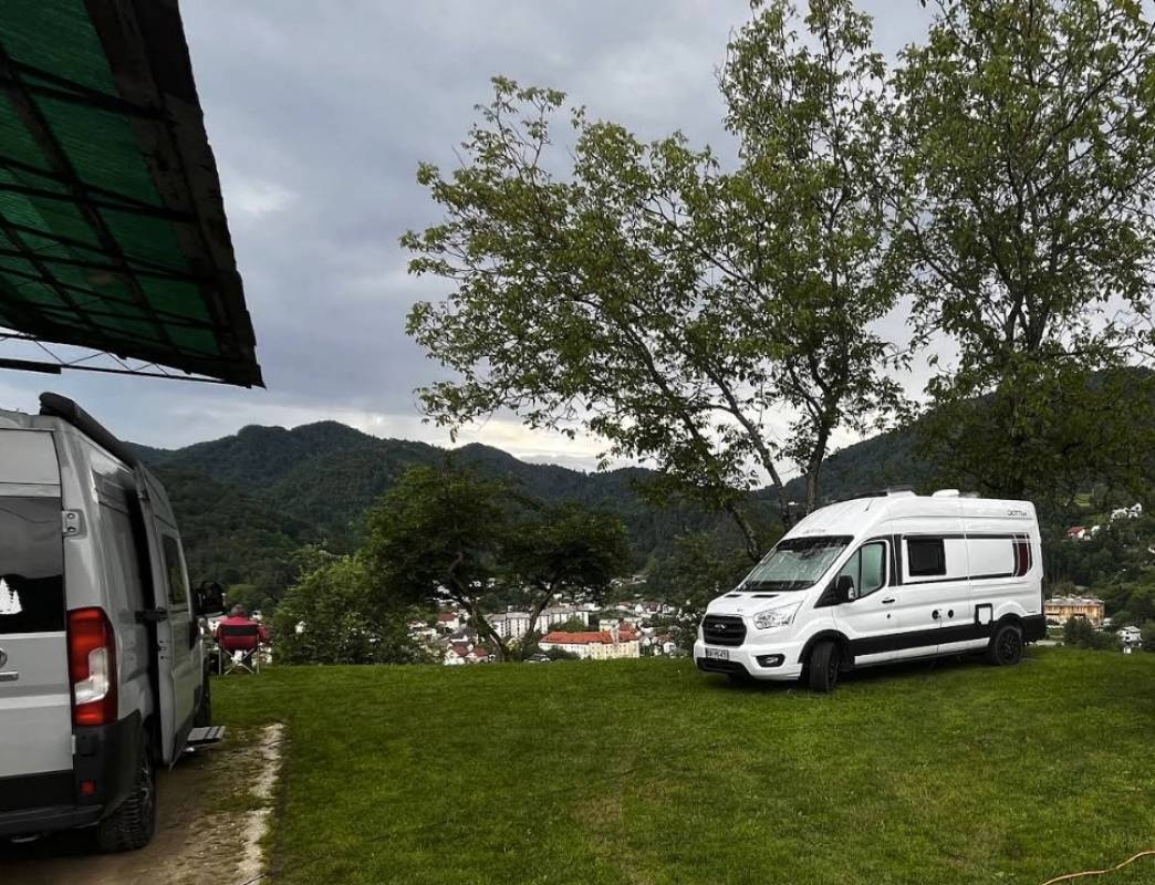 PZA Pr' Smuku — Karavan Sitesi in Idrija