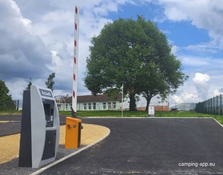 Stellplatz Braine — Area di sosta in Braine