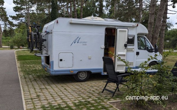 Stellplatz Gisors — Photo 2