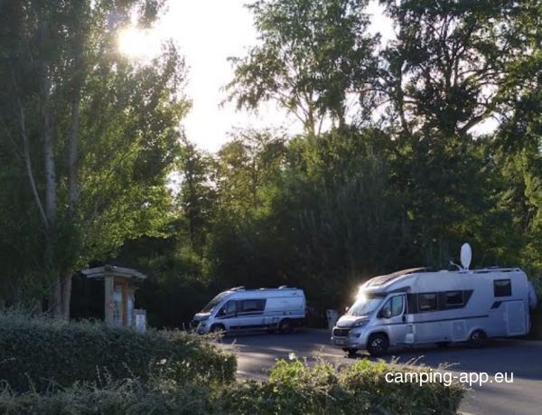 Stellplatz Mutigny — Photo 2