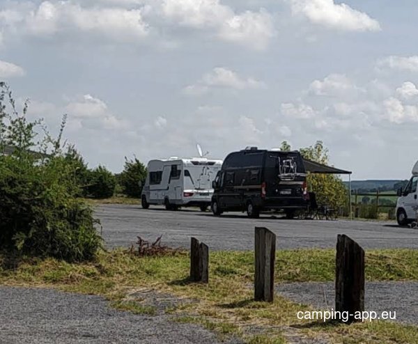 Stellplatz Eppe-Sauvage — Photo 2