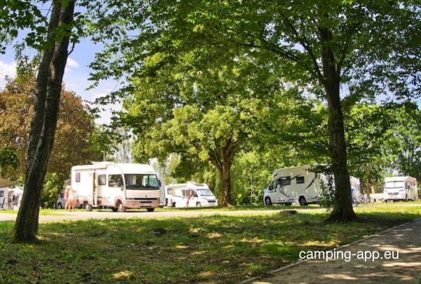 Stellplatz Solre-le-Château